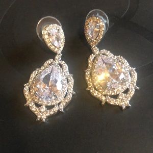 High Quality Fashion Jewelry New